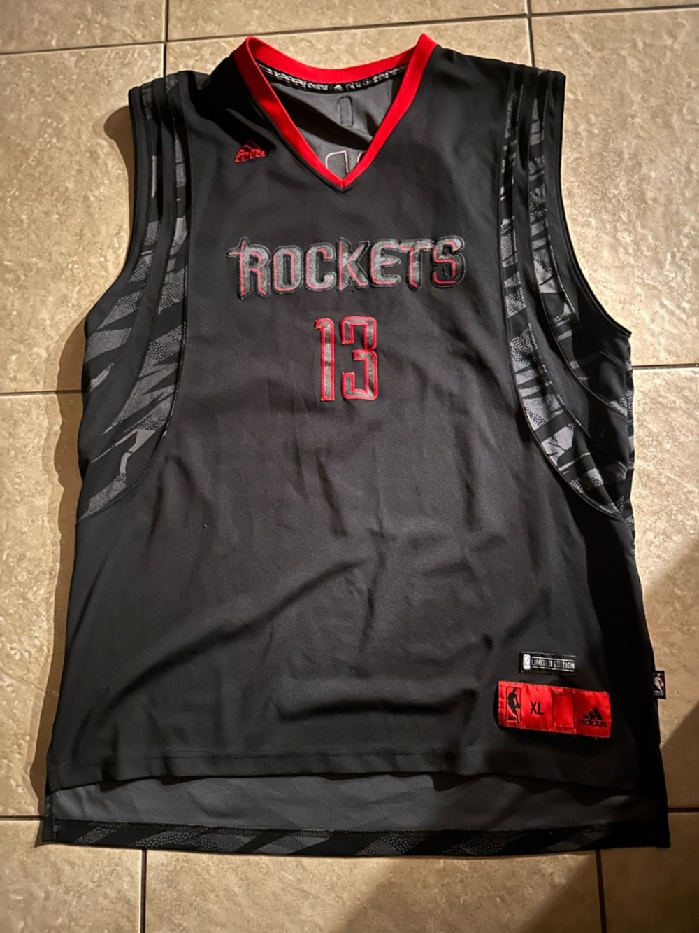 LIKE NEW ADIDAS NBA HOUSTON ROCKETS #13 JAMES HARDEN SIZE XL (LIMITED EDITION)